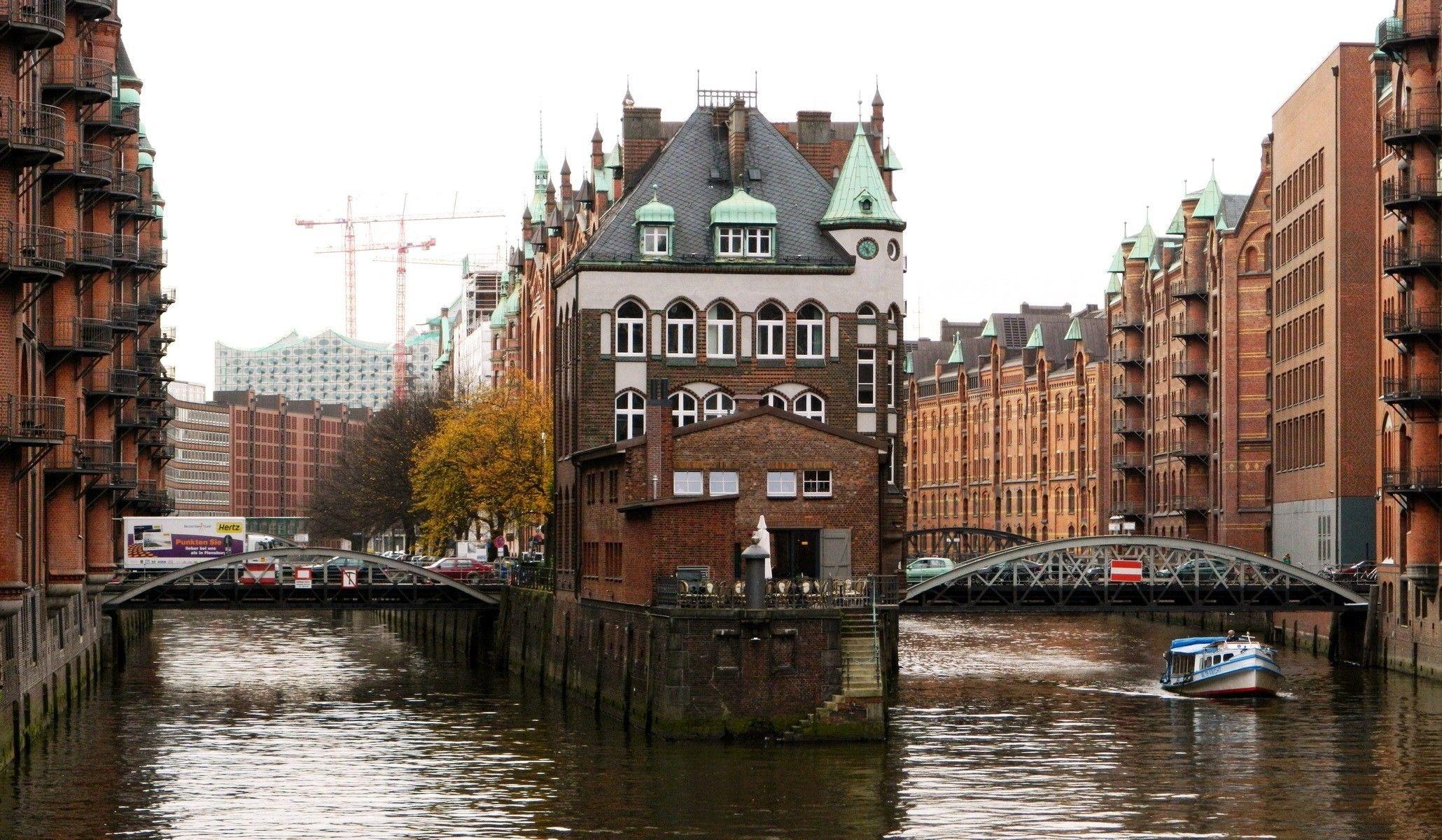 Other: HAMBURG Germany Houses Monuments City Old Harbor Architecture