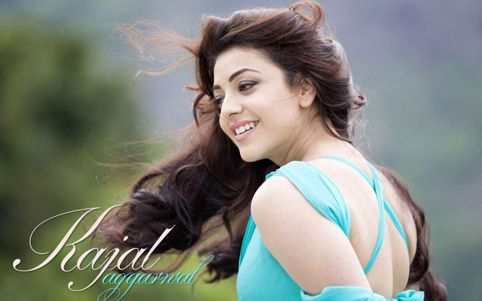 Hindi actress HD wallpaper Gallery