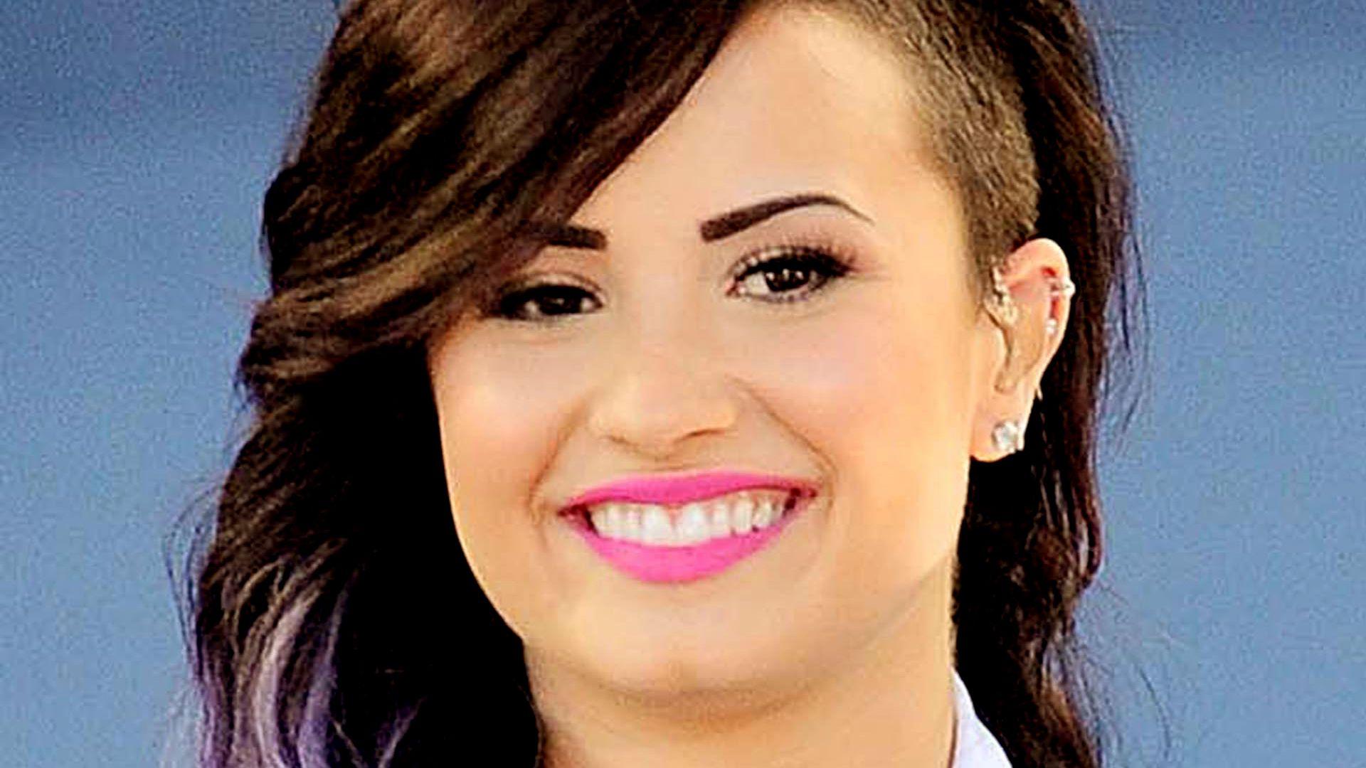 Wallpapers Demi Lovato Hd Wallpaper Cave