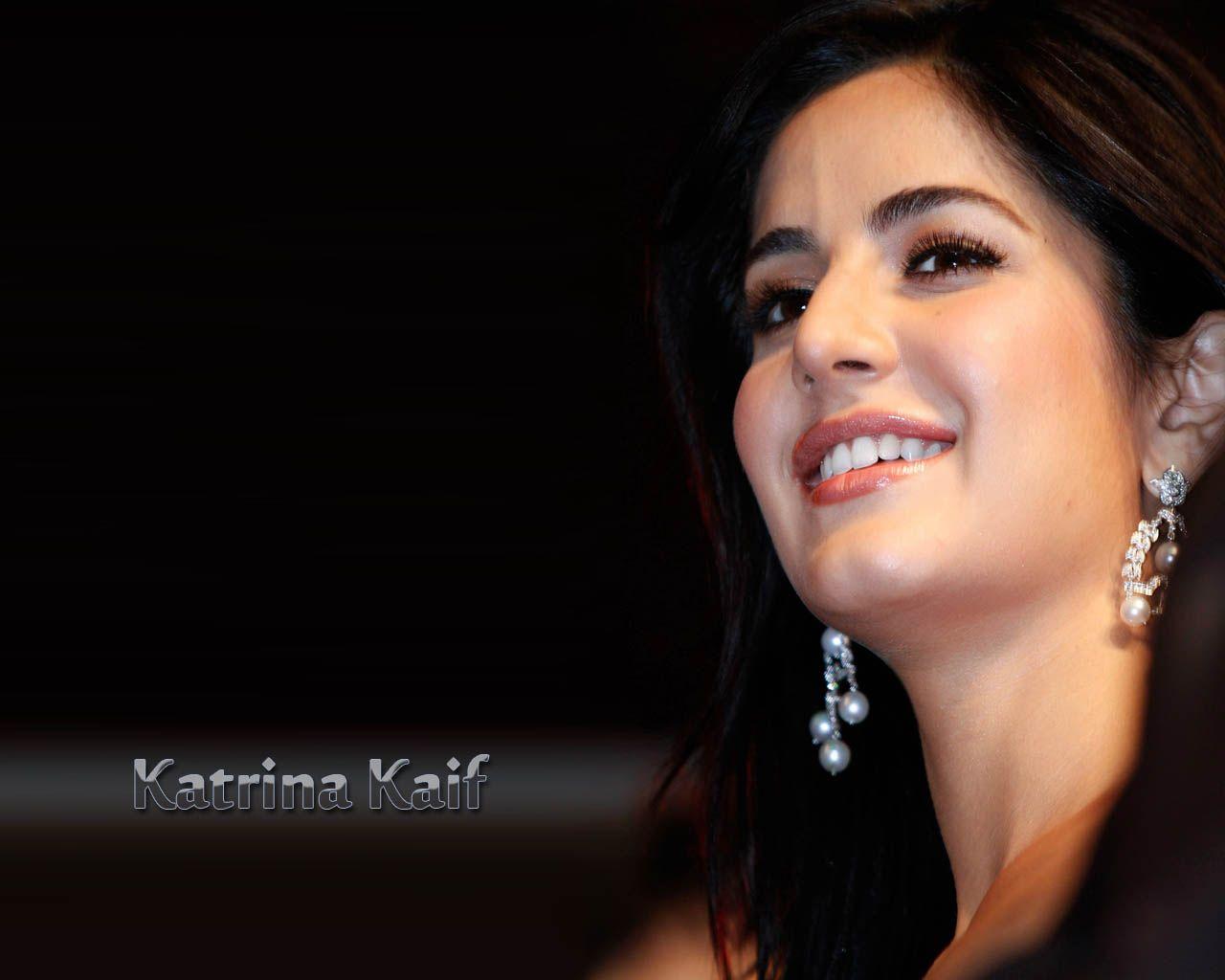 About Bollywood Stars: Katrina Kaif Wallpaper 2