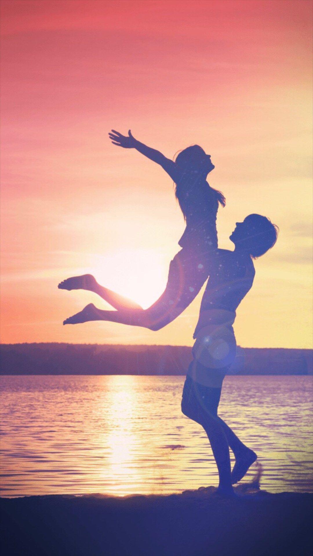 Lovers Wallpaper Background For iPhone Wallpaper HD