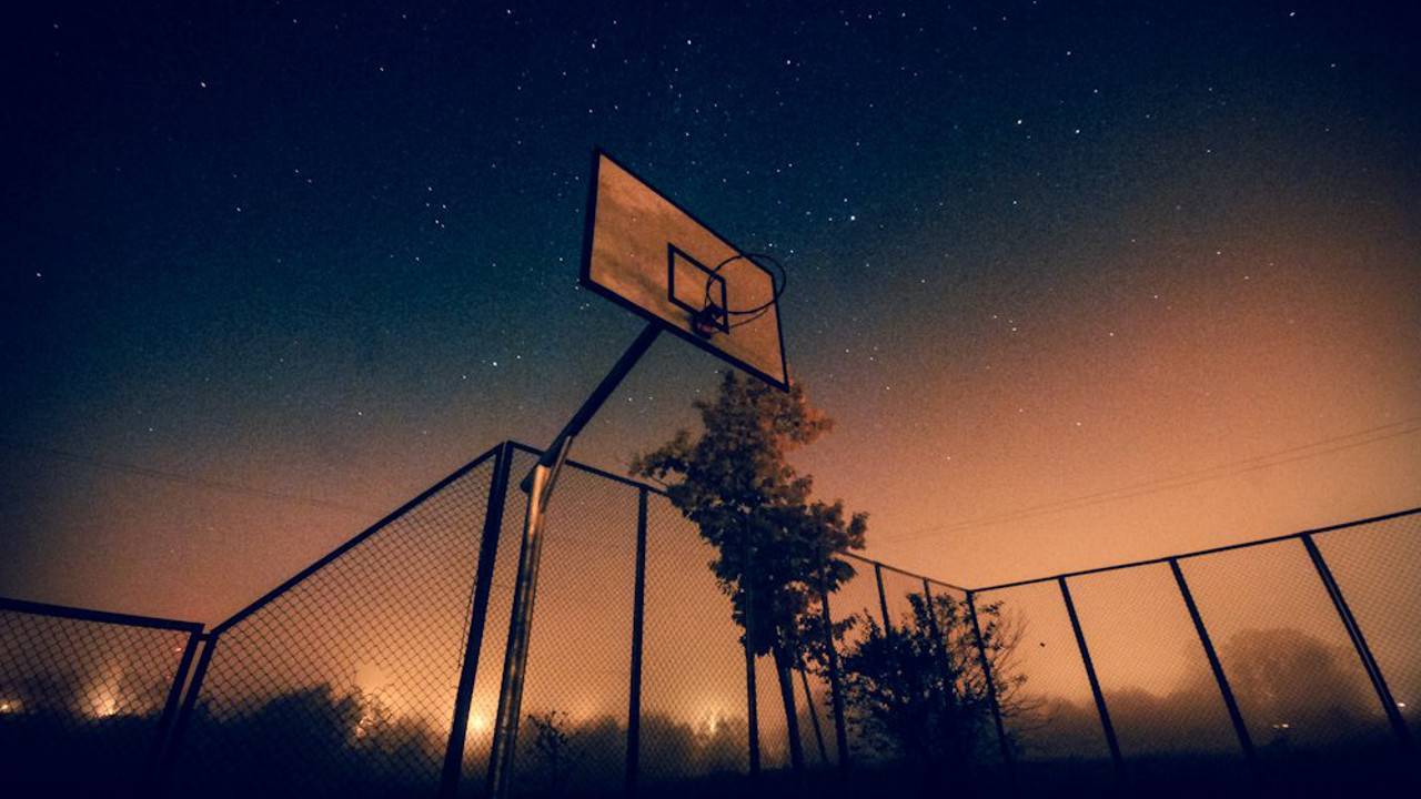 HD Basketball Court 4k Background