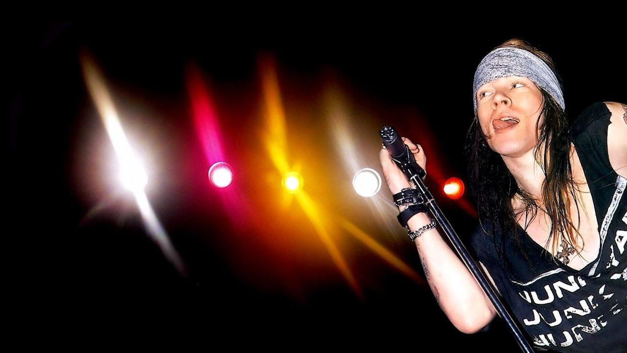 W Axl Rose Axl Rose 32291921 1280 (1280×720). HOTTER THAN
