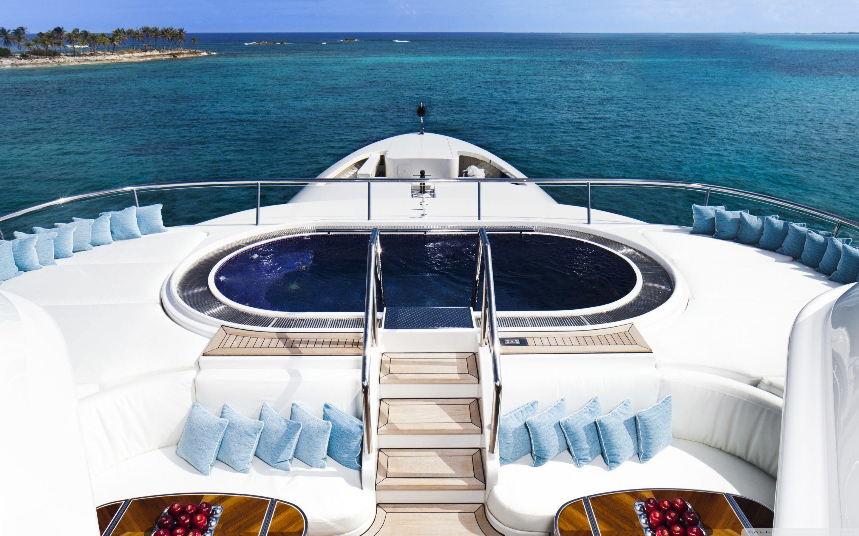 luxury yacht kapal