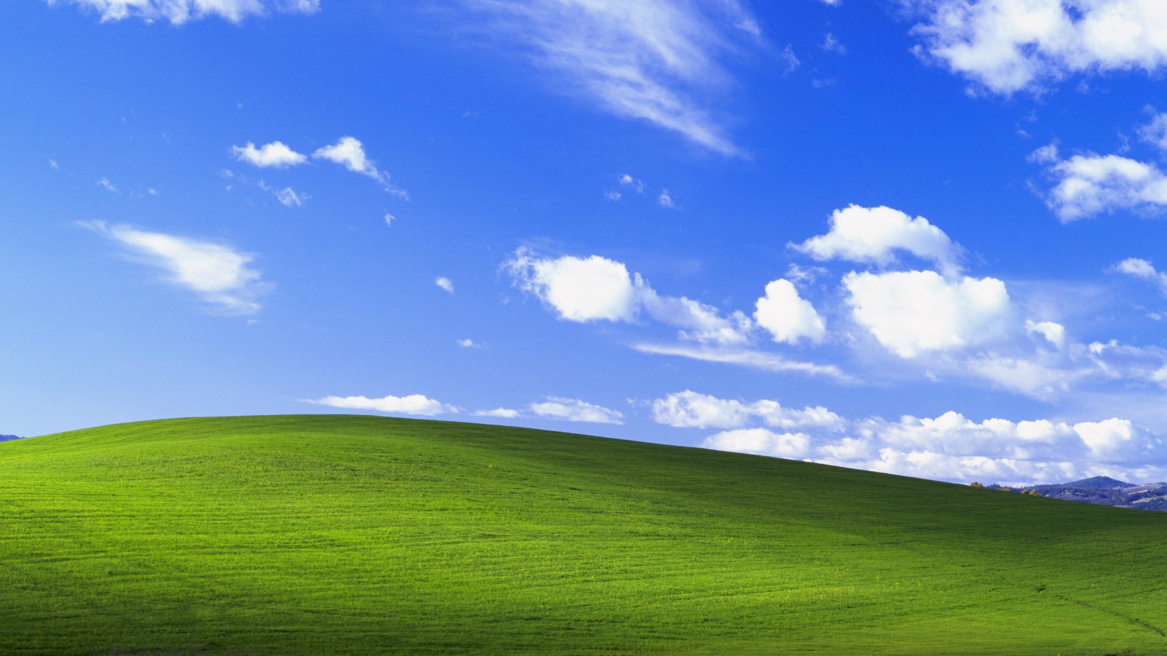 Here's the Windows XP wallpaper in glorious 4K res