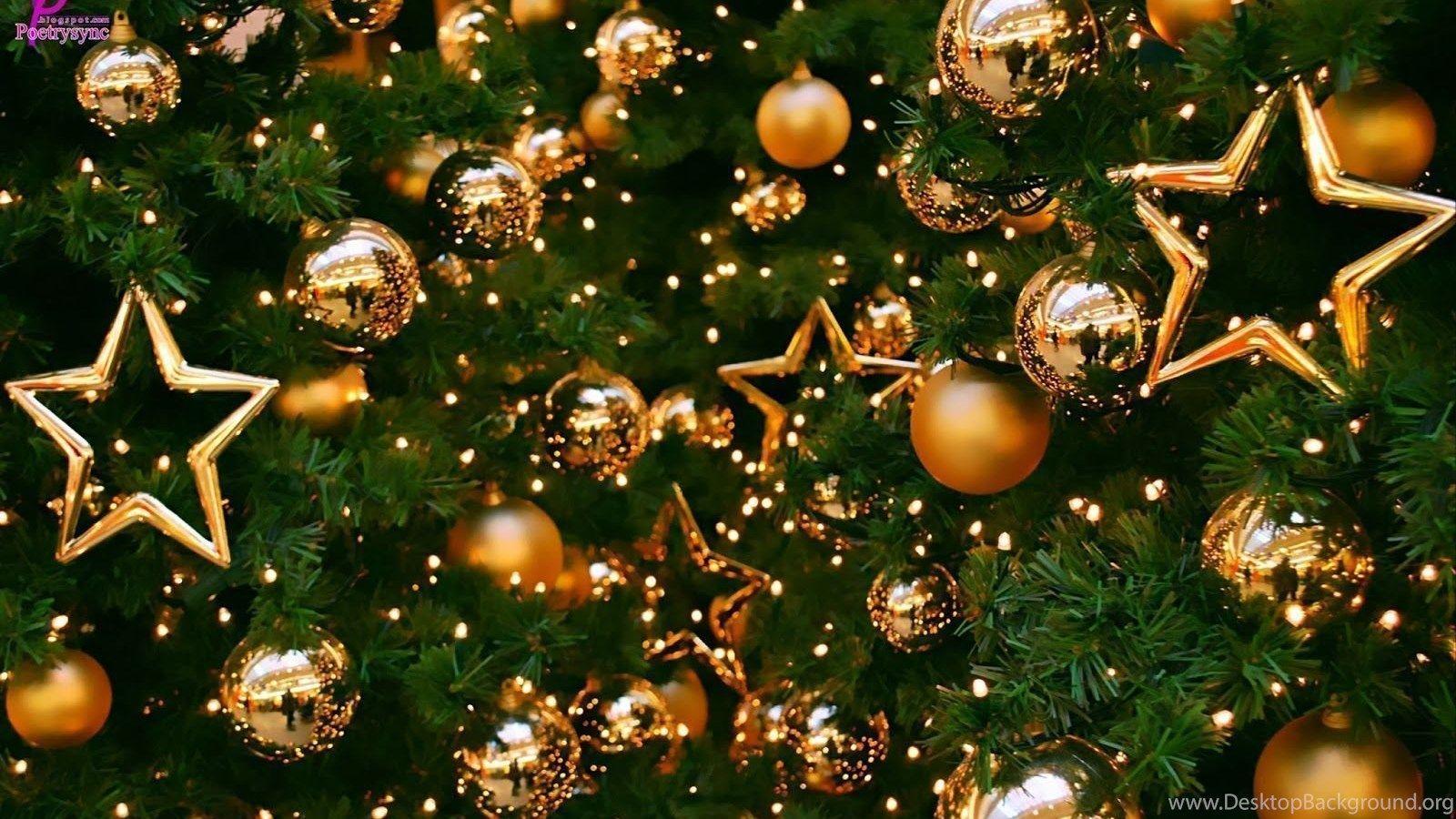 Merry Christmas Balls and Christmas Tree HD Wallpaper Image