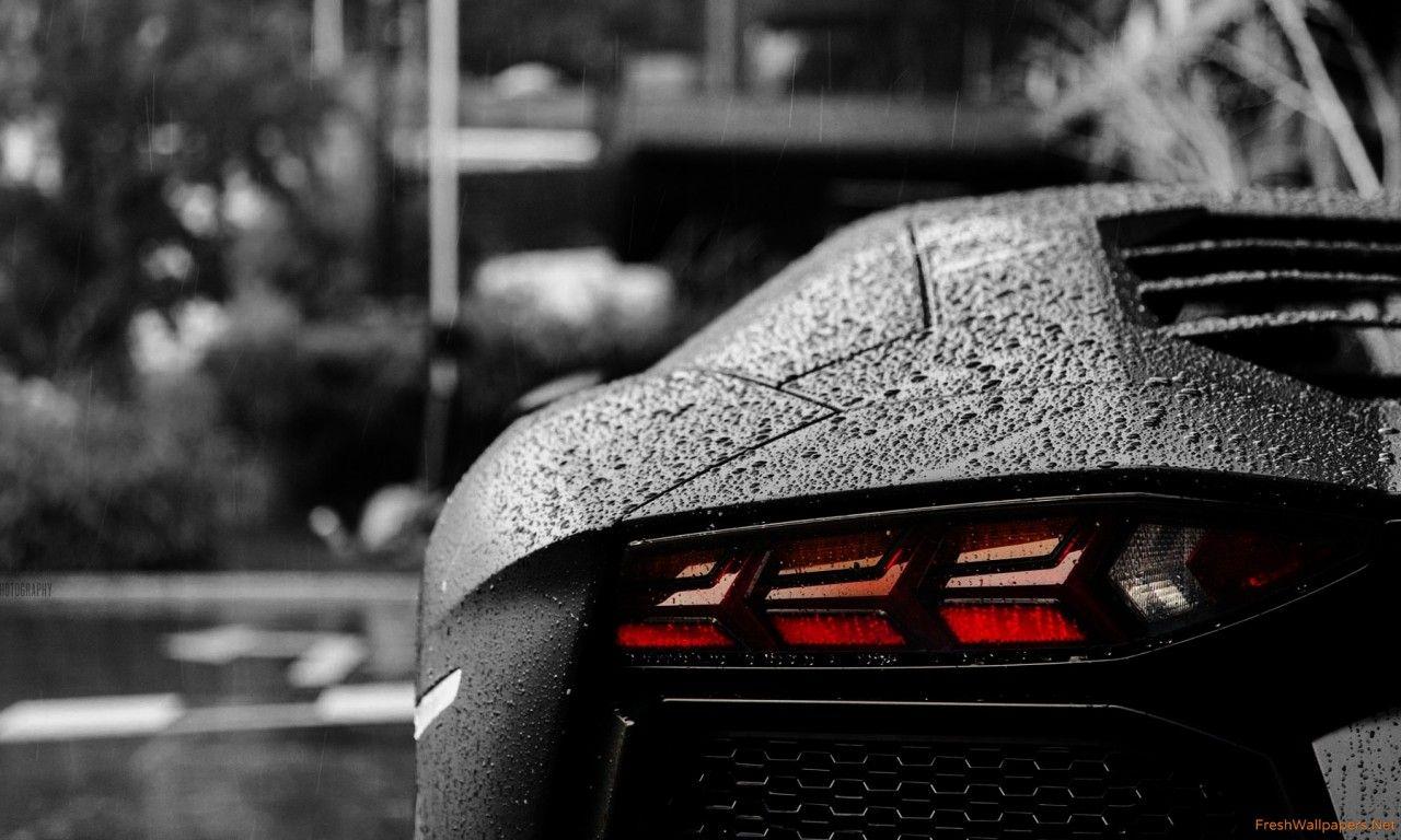 Black Lamborghini Aventador In The Rain wallpaper