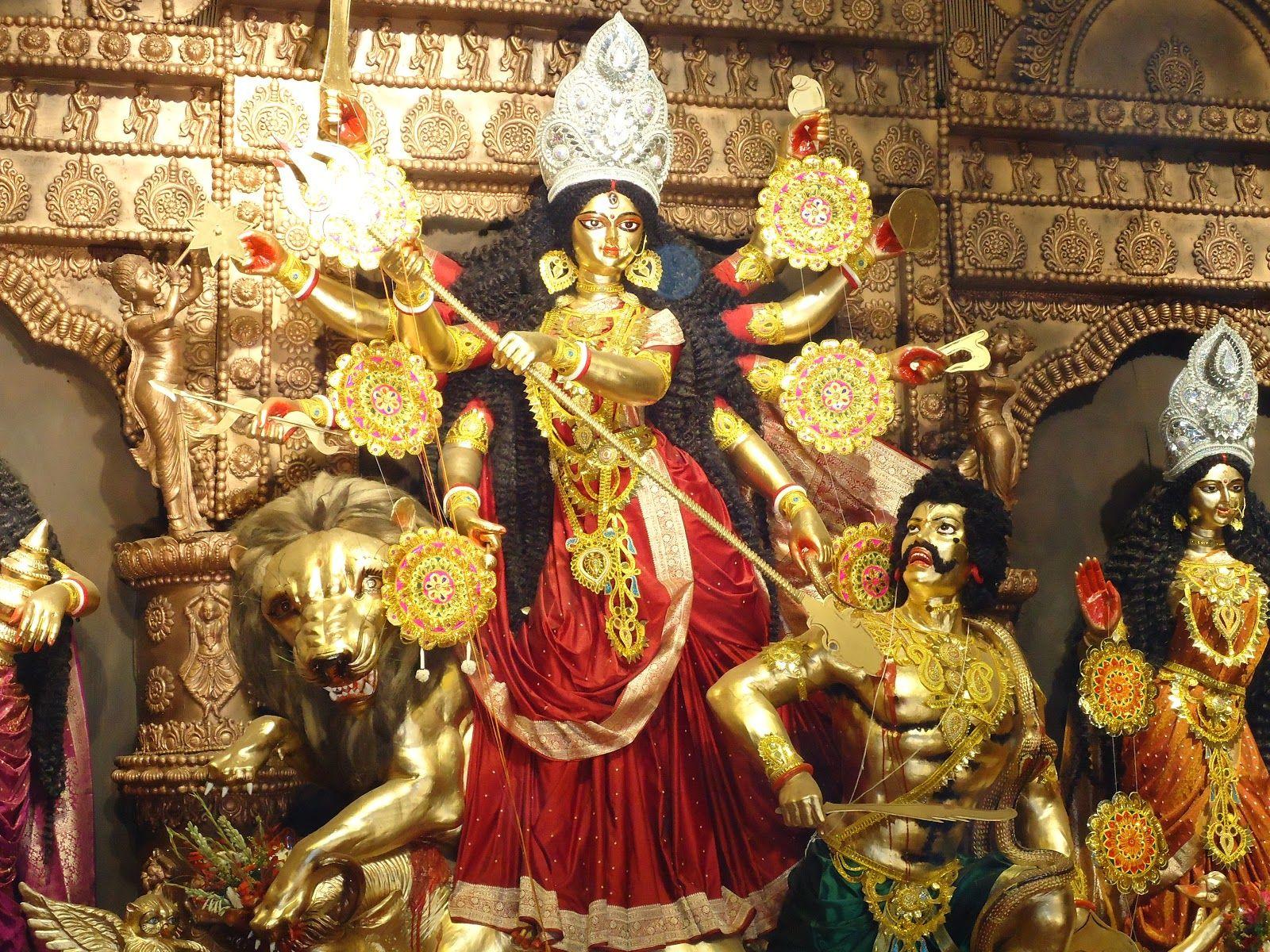Beautiful Golden Statue Of Maa Durga Happy Durga Puja, Download