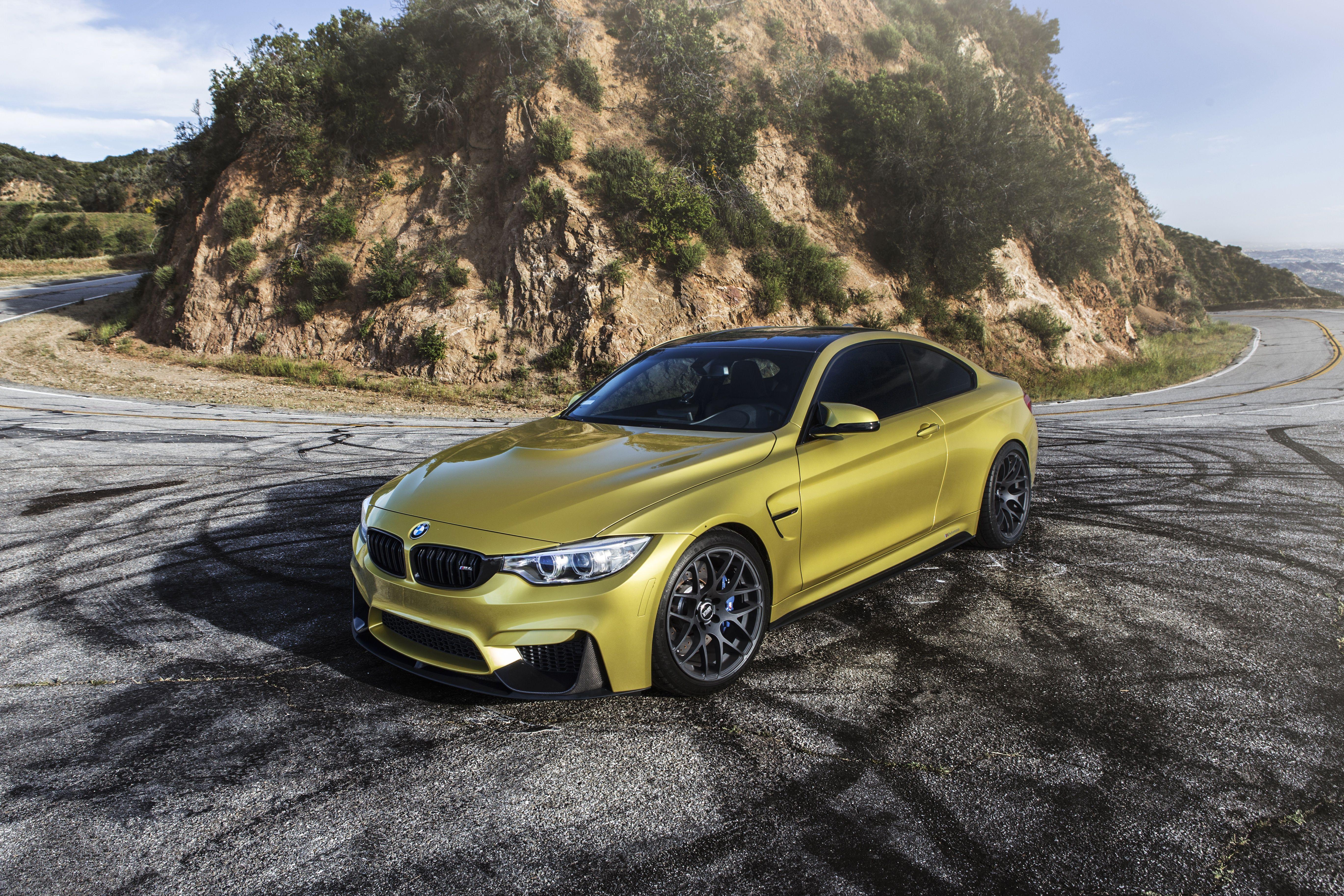 4K Ultra HD BMW M4 Wallpaper and Background Image