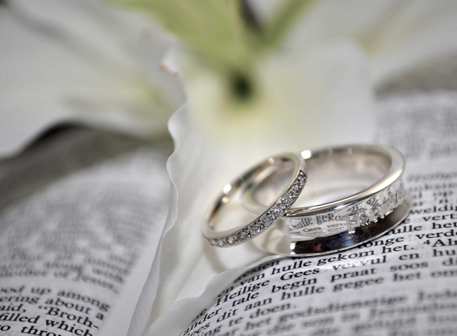 Wedding Rings Wallpaper