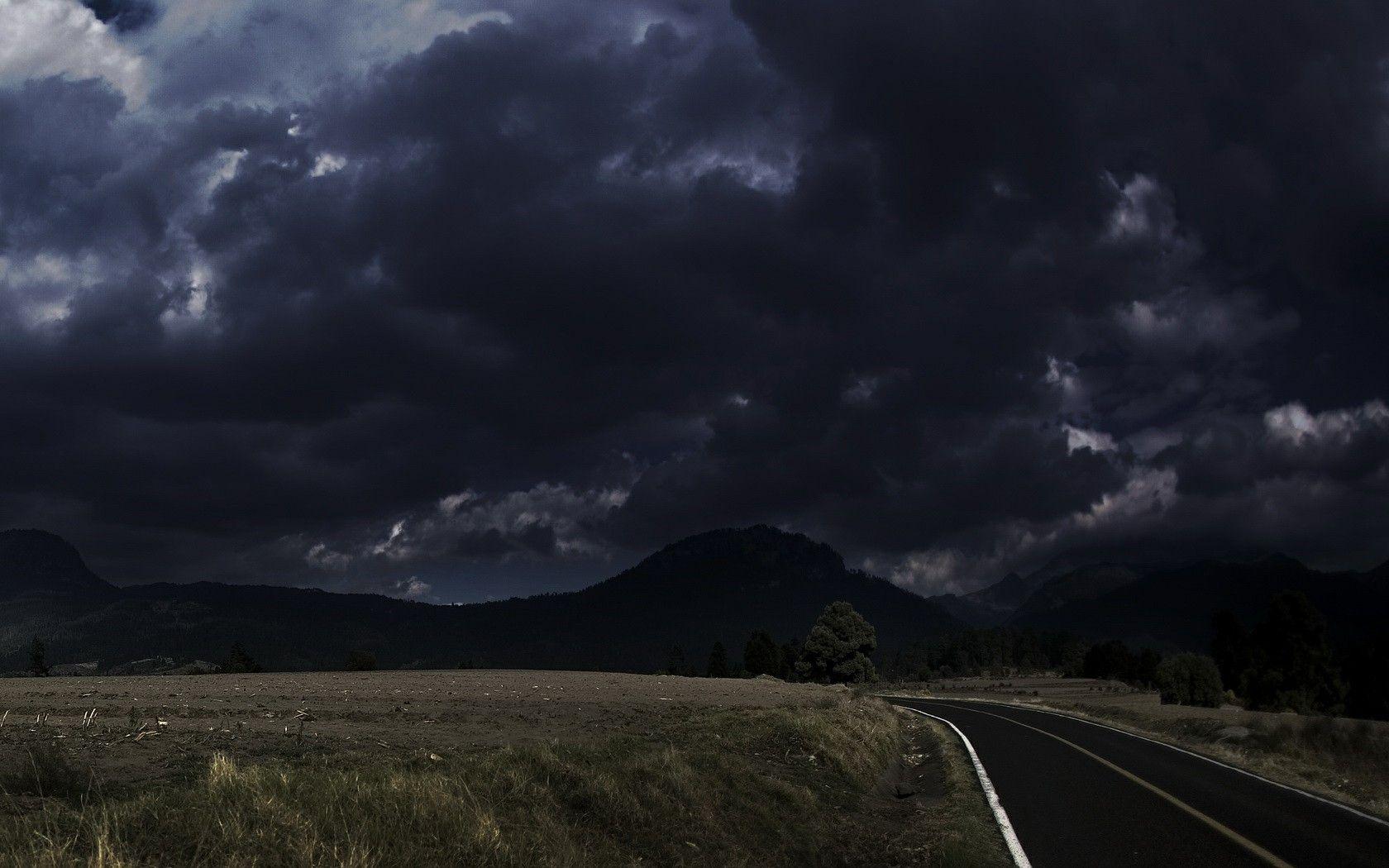 Free Beautiful Dark Clouds HD Wallpaper Desktop Download