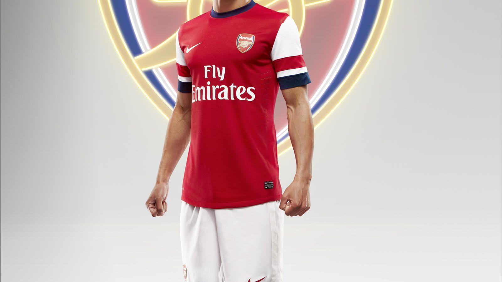 Nike Football Unveils Arsenal Home Kit For Season 2012 13