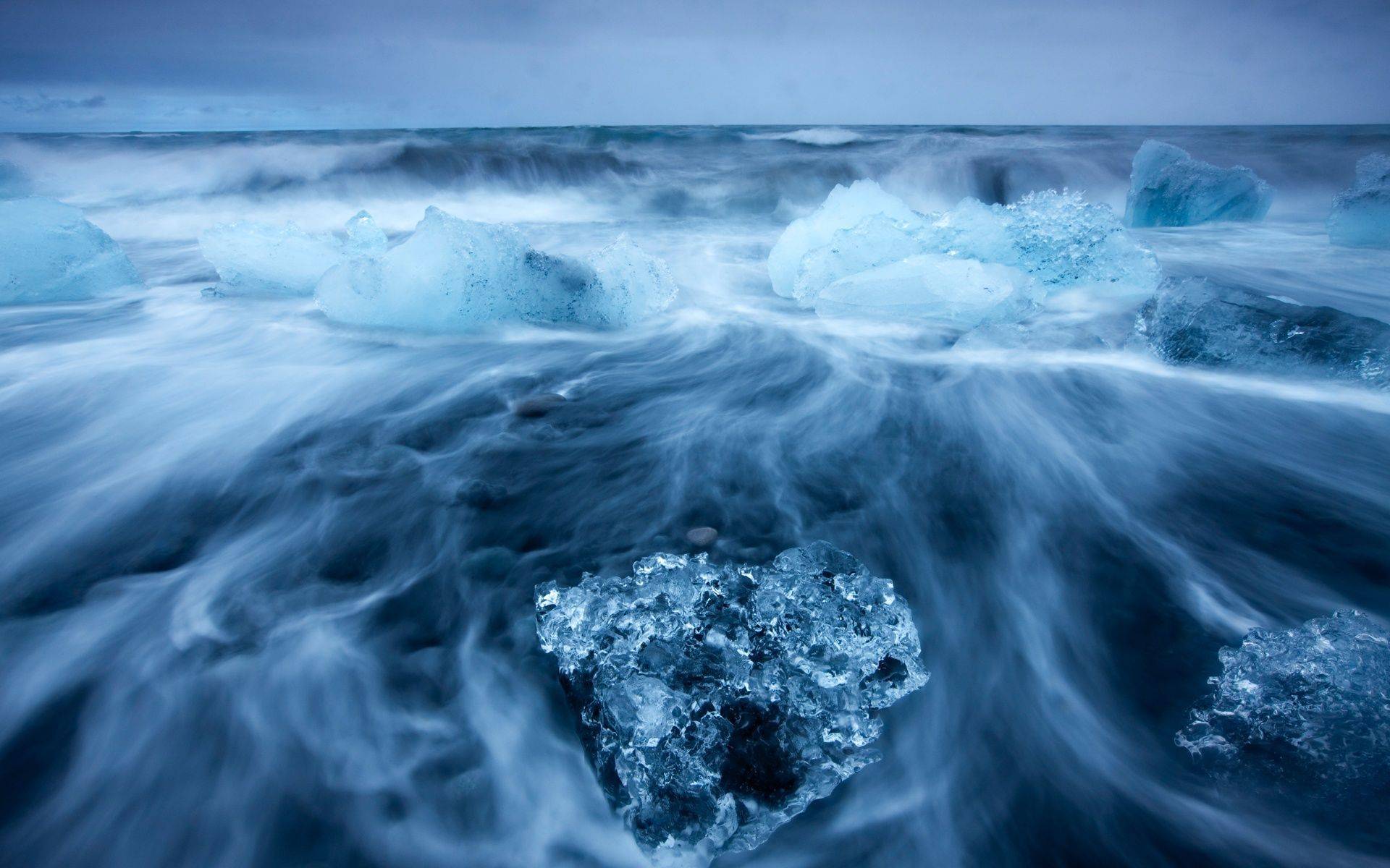 Ocean Waves Wallpaper HD