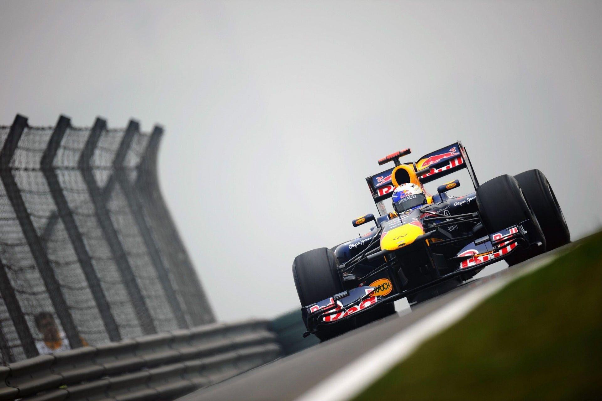 Red bull racing sebastian vettel sports wallpaper