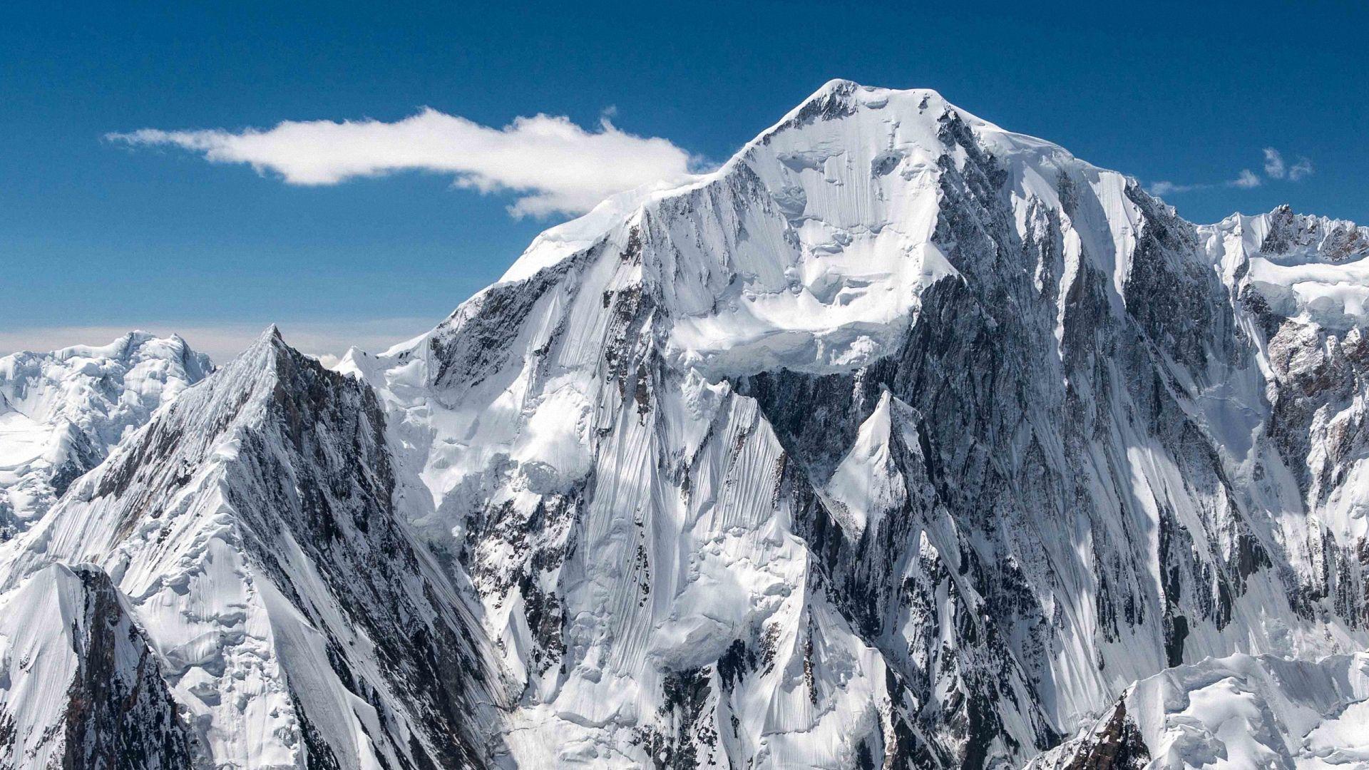 Free 1920x1080 Snowy Mountains Sky Clouds Wallpaper Full HD 1080p