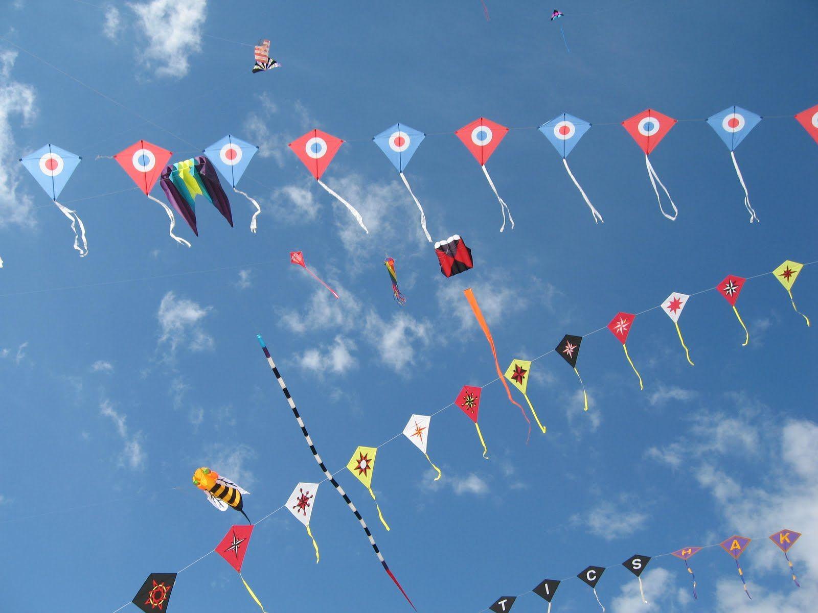 Everyone Outdoors: Kite Festivals Celebration of Color and Fun!