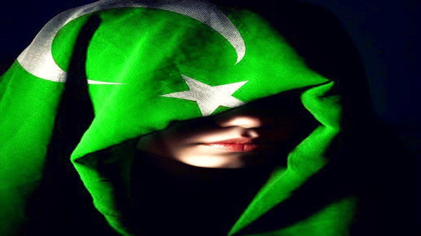 Girl Wears Pakistani Flag Photo. Beautiful image HD Picture