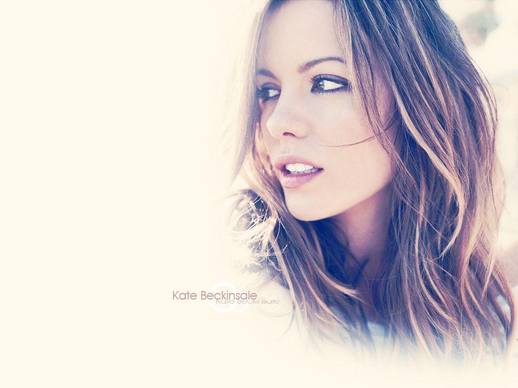 Kate Beckinsale Wallpaper