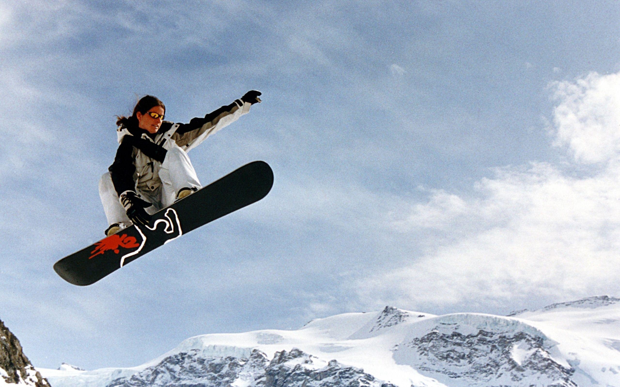Woman Snowboarding High Resolution Jpeg 5523 wallpaper. sports
