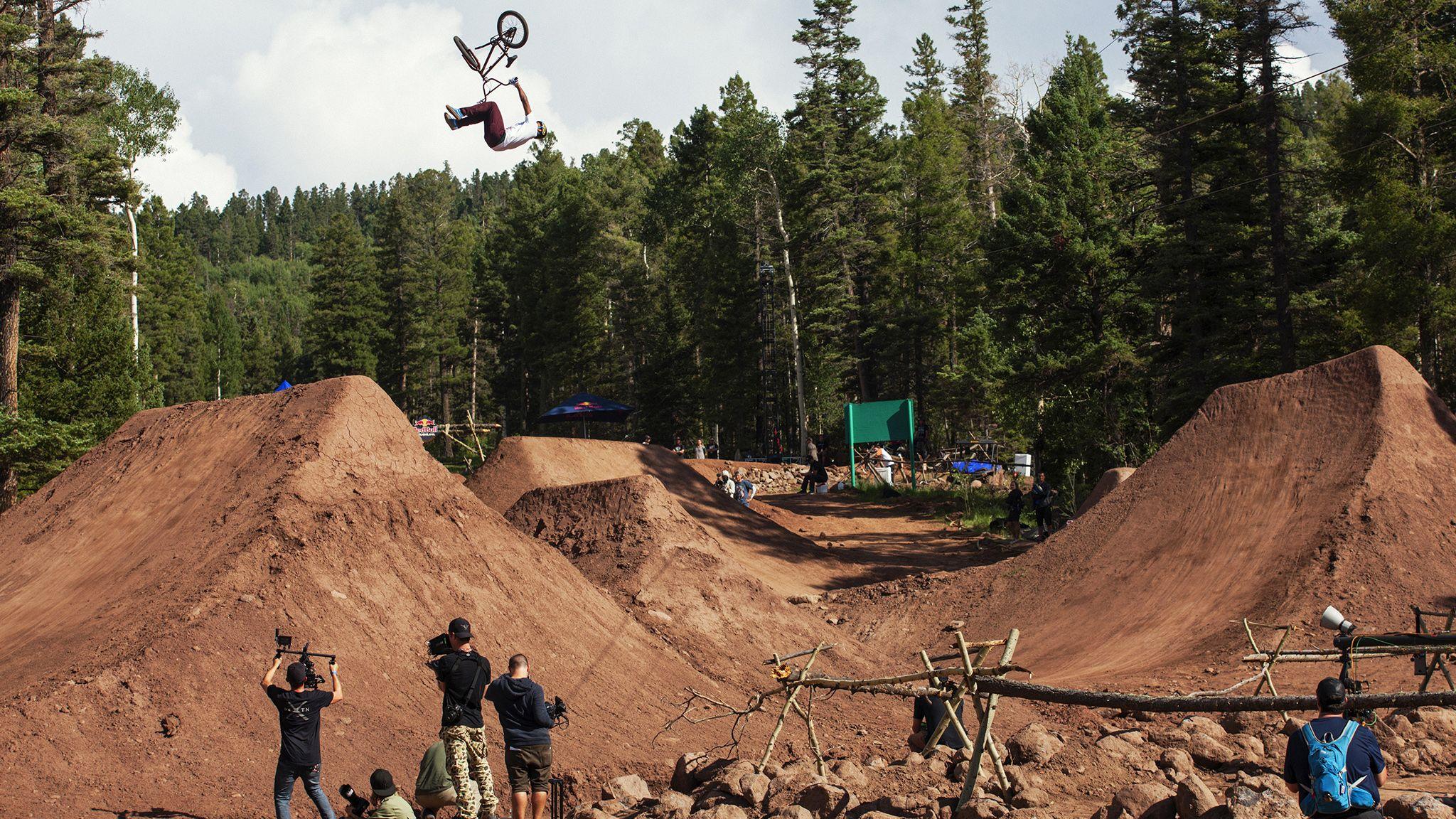 Gallery - Red Bull Dreamline 2013 BMX dirt competition