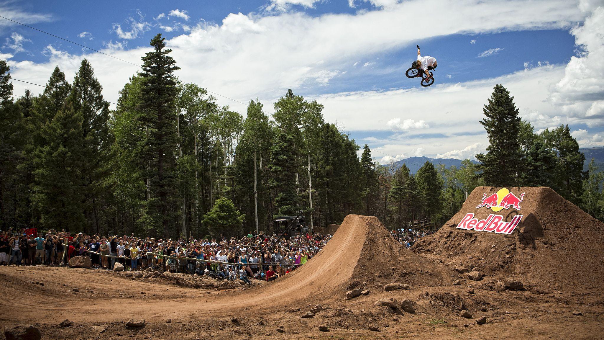 Gallery - Red Bull Dreamline 2013 BMX dirt competition