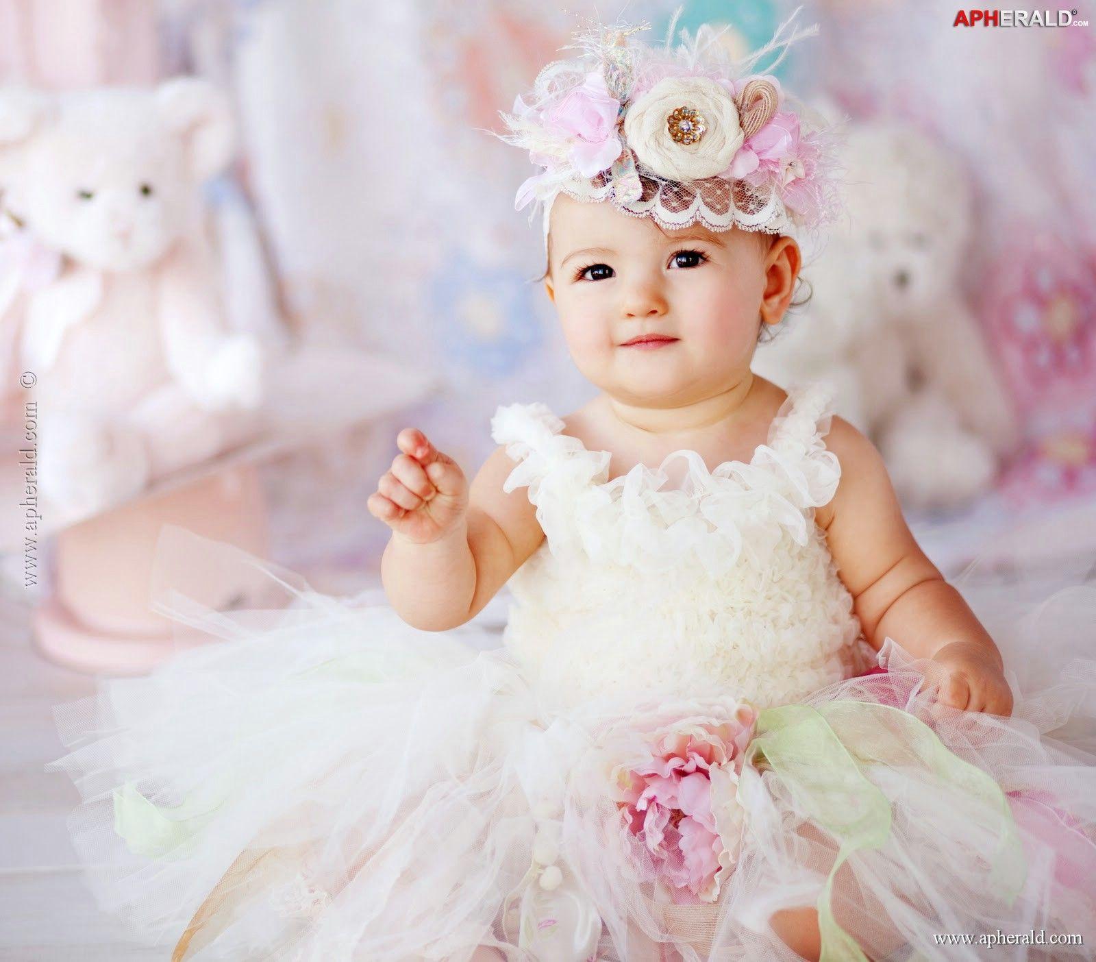 Beautiful Baby Girl Wallpaper, Picture