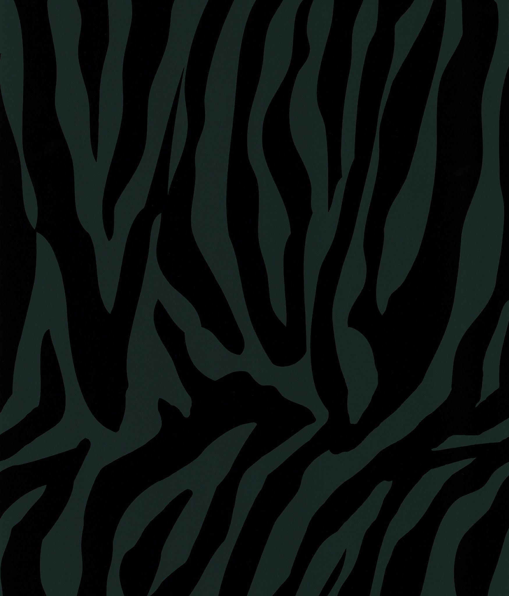 Sample Zebra Chic Stripe Wallpaper in Black