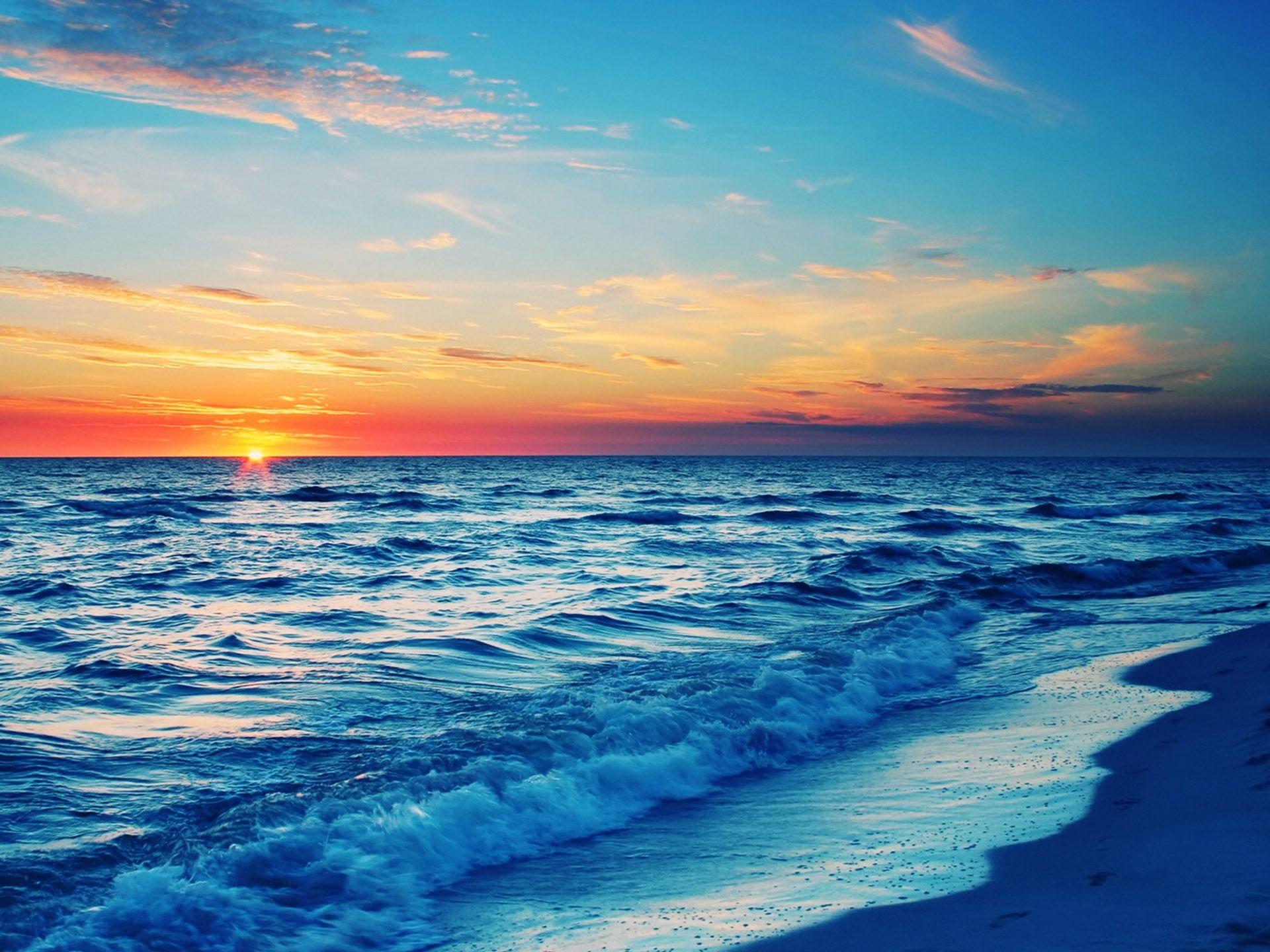 Stunning Ocean Sunset Wallpaper