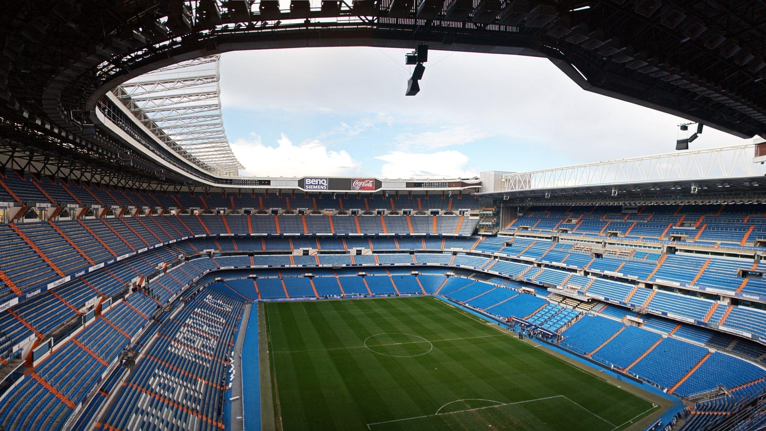Download wallpaper football, stadion, stadium, real madrid, santiago