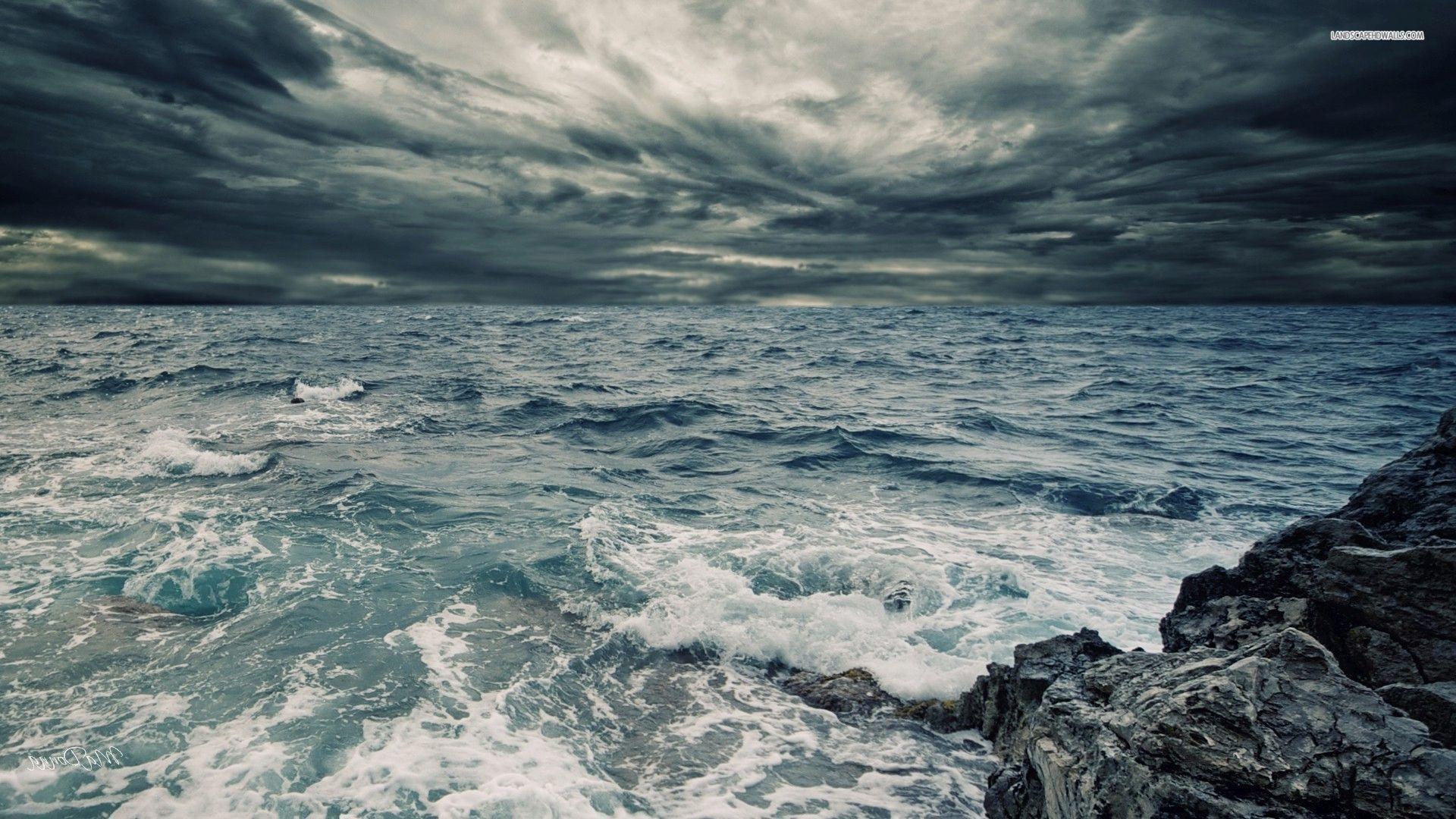 Stormy sea sky wallpaper