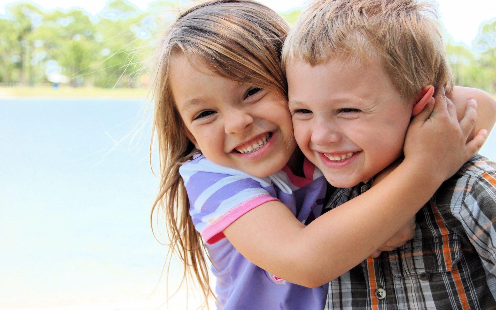 Cute kids couple hug and fun. HD Wallpaper Rocks. Android