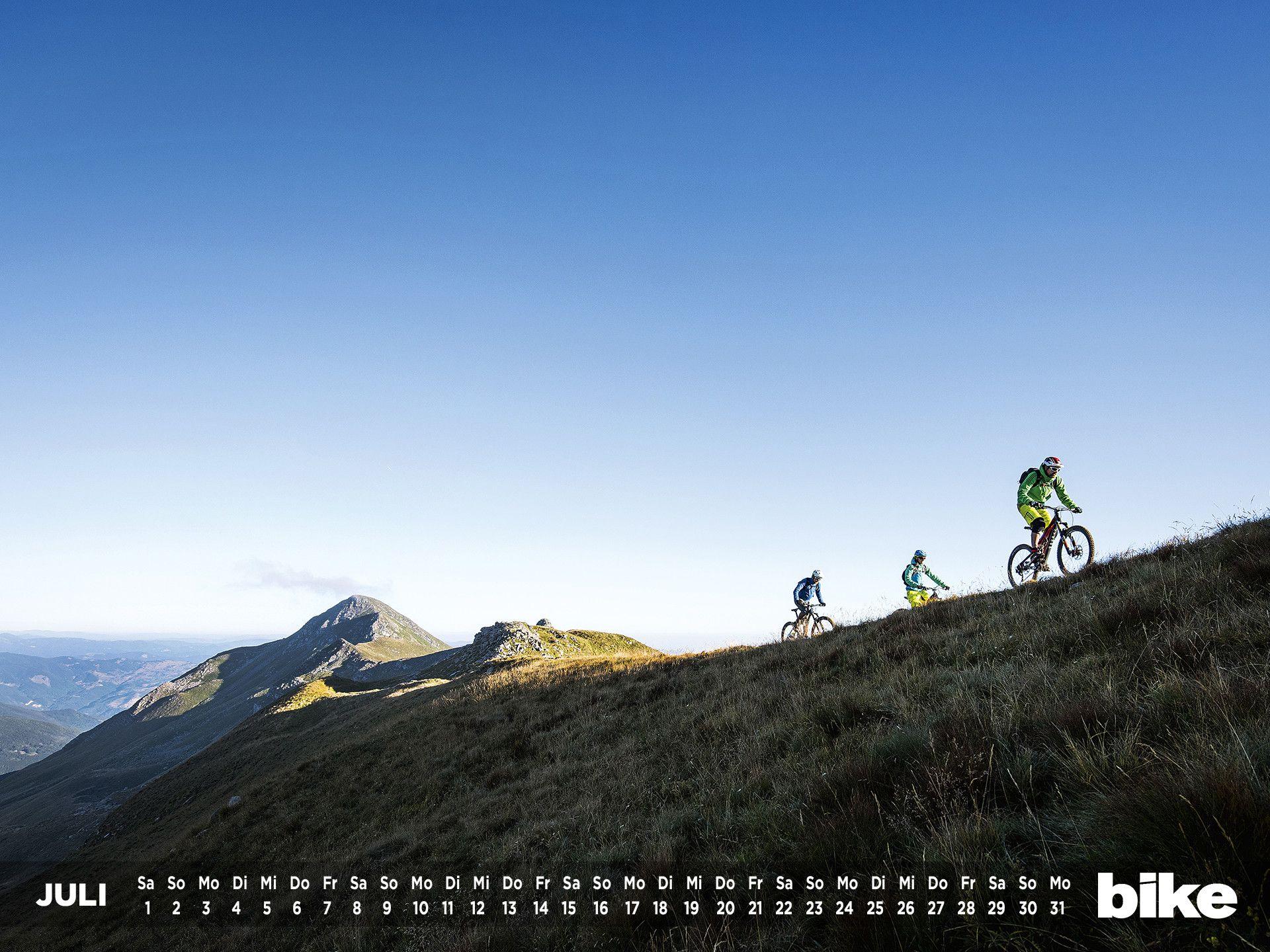 Downhill Mountain Bike Wallpaper