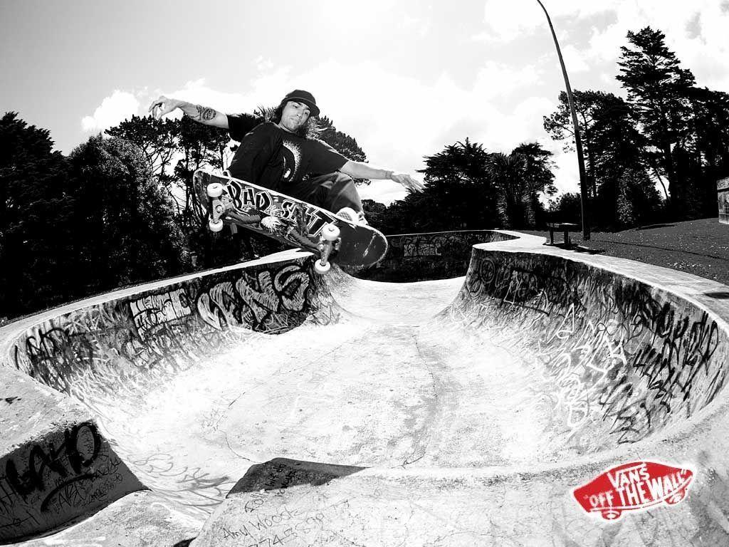 Skate Wallpaper