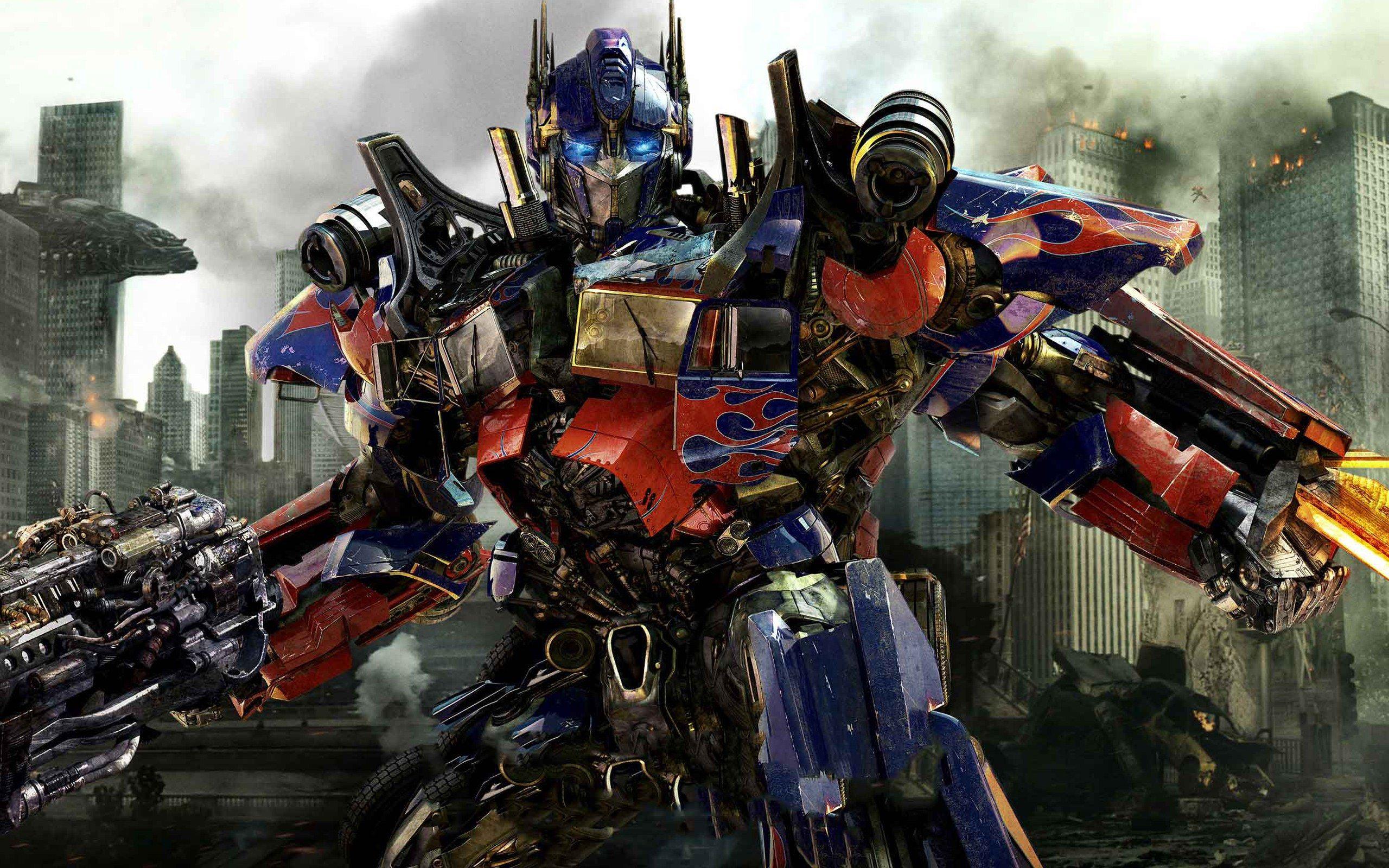 Optimus Prime in New Transformers 3 Wallpaper