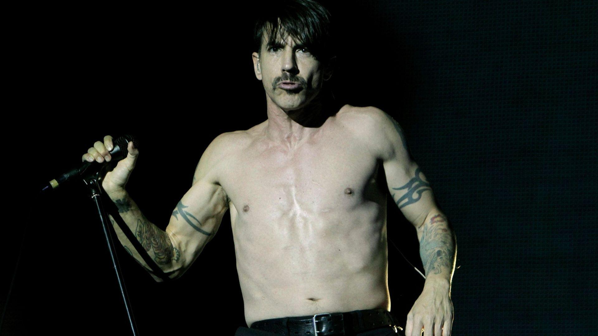 Anthony Kiedis Background 4K Download