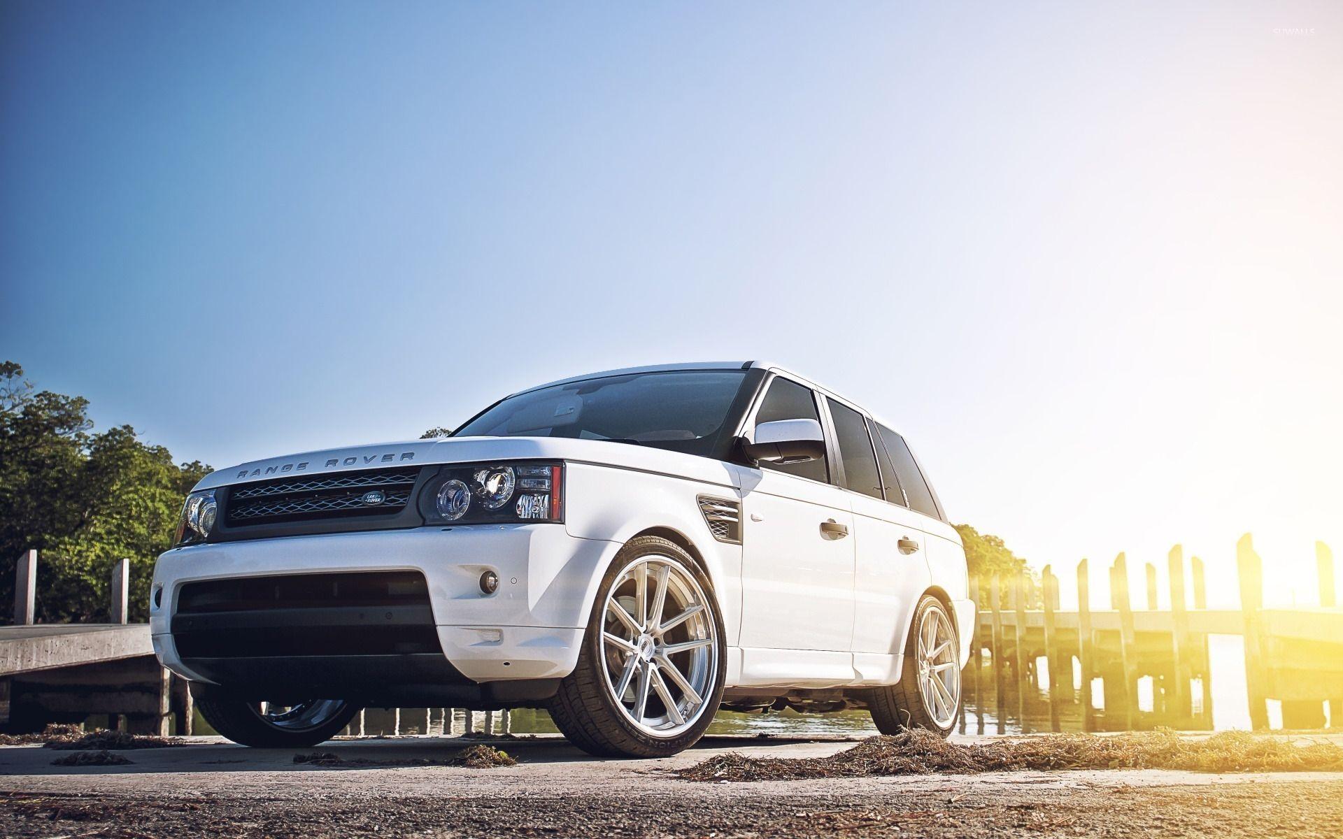 White Land Rover Range Rover front side view wallpaper