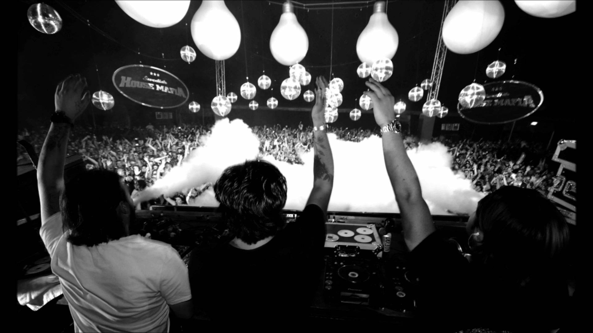 Former Member of Swedish House Mafia Hints at Reunion