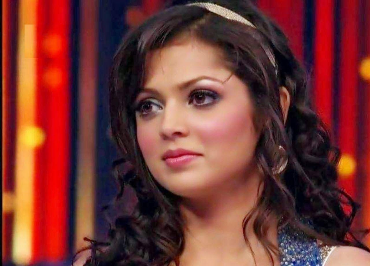 Rainy Day. HD Wallpaper. Picture. Image. Background. Photo