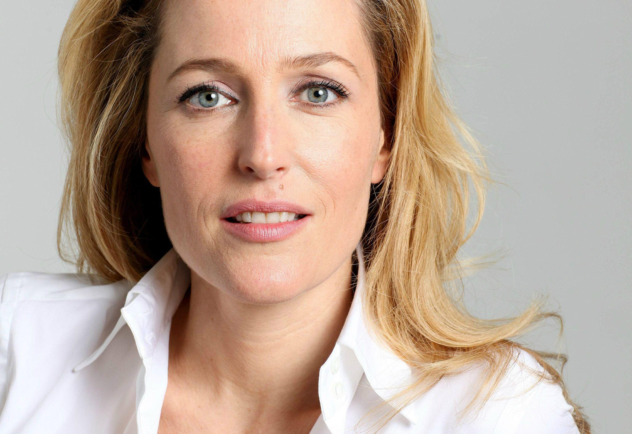 Gillian Anderson wallpaper