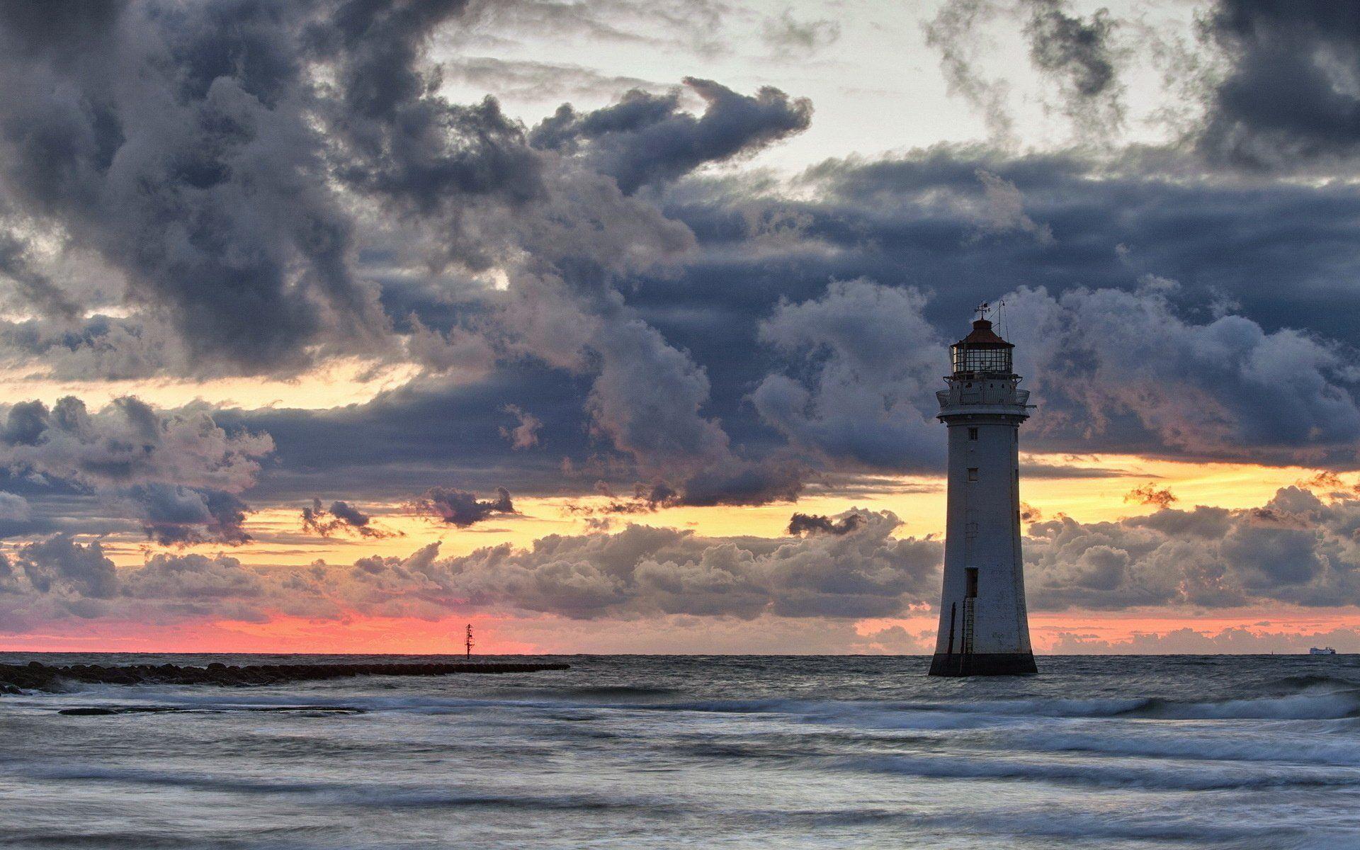 Lighthouse HD Wallpaper and Background Image