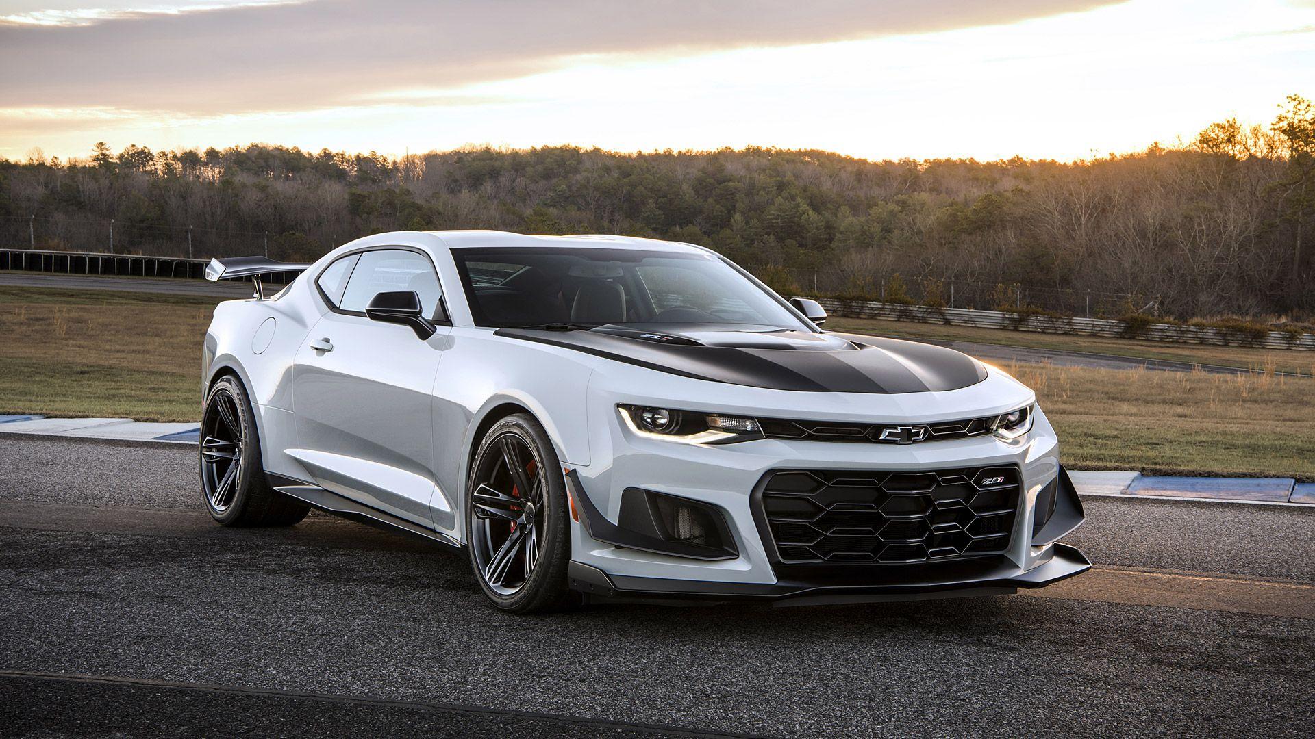 Chevrolet Camaro ZL1 1LE Wallpaper & HD Image