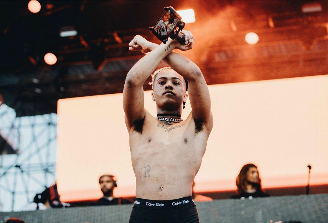 XXXTentacion Includes Nude Photo in Intense Artwork for '17'. Mass