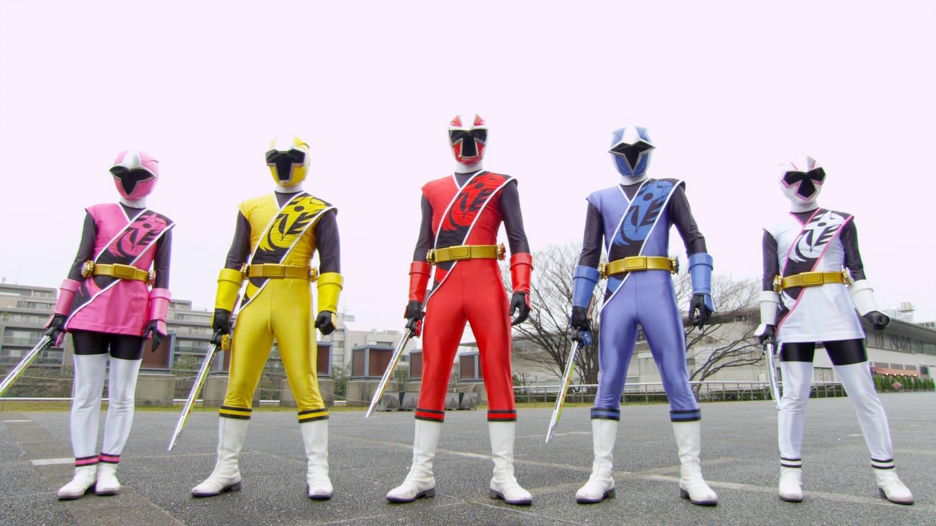 Power Rangers Ninja Steel Action Hero 12,7 Cm – Ranger Rosso, Figura Articolata Con Equipaggiamento, Stile Serie TV, Adatta A Pilotare Megazord