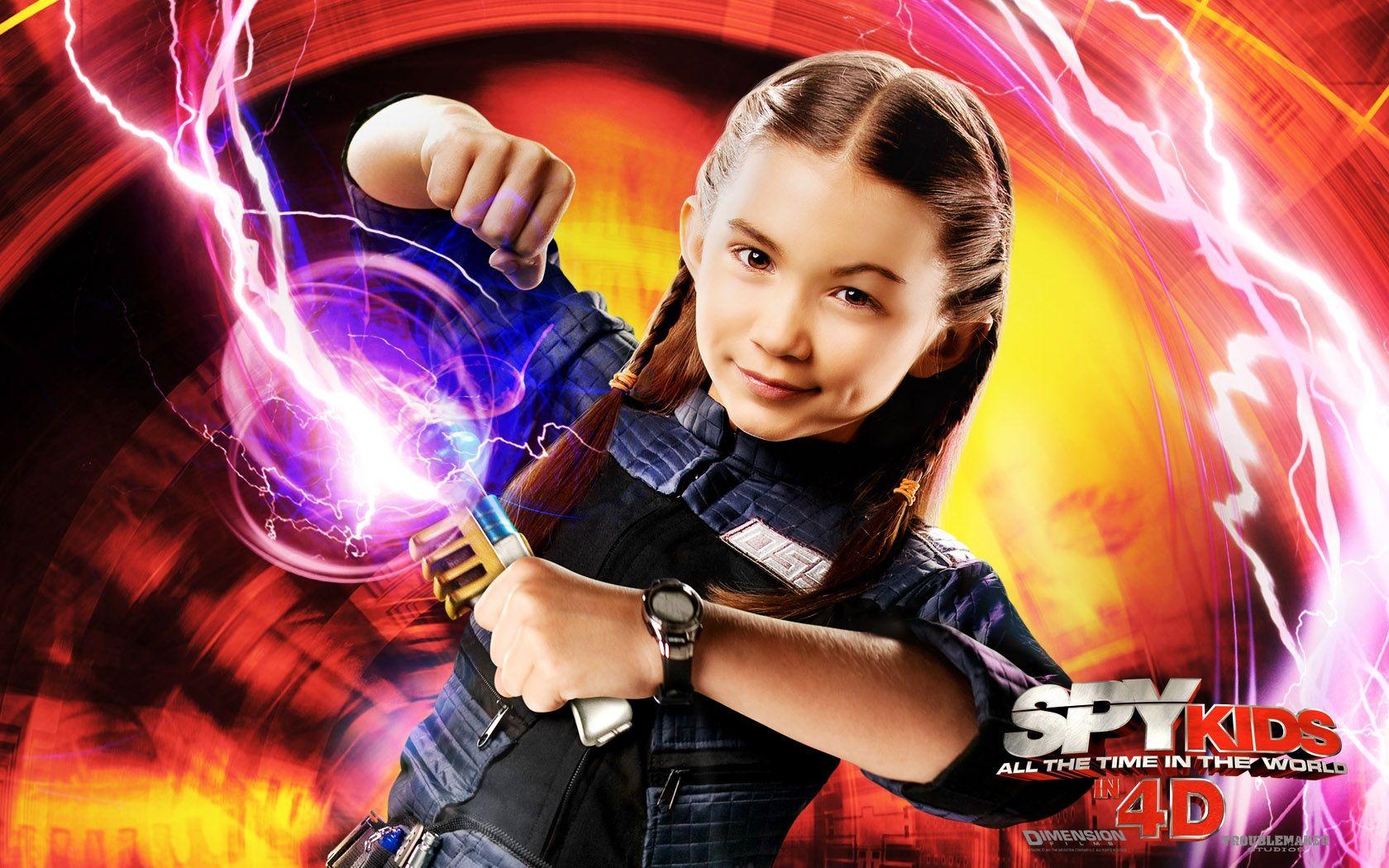 Wallpaper Rowan Blanchard in Spy Kids: All the Time in the World