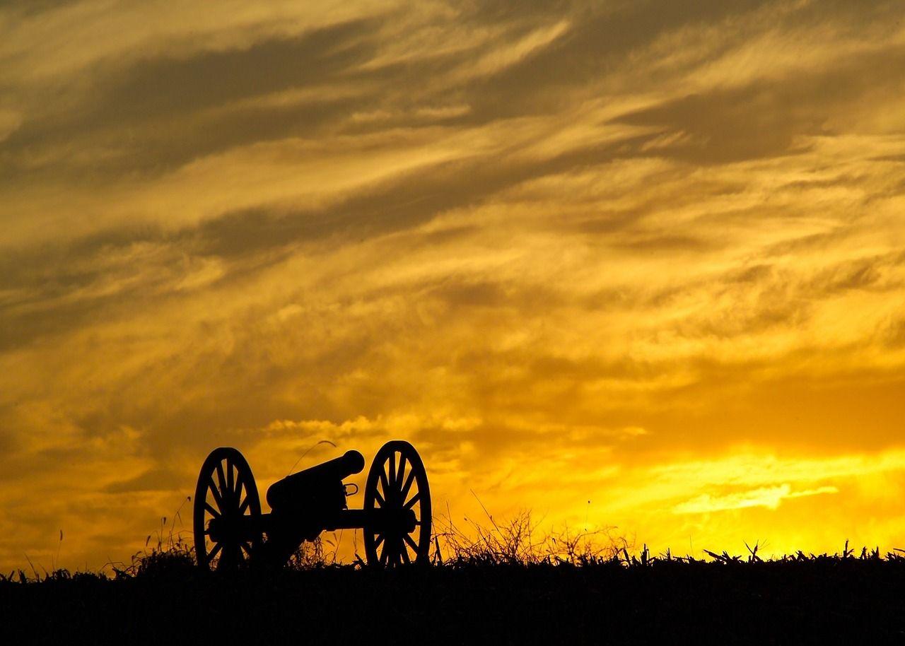 Civil War Artillery at Sunset War Academy