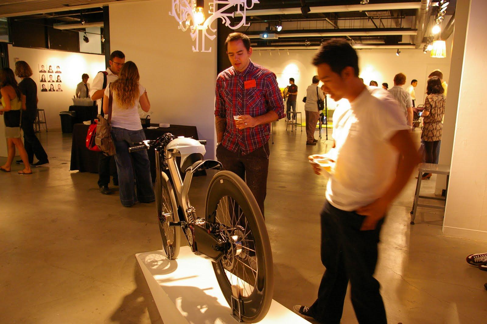 Ray Bands Logo In A College « Heritage Malta