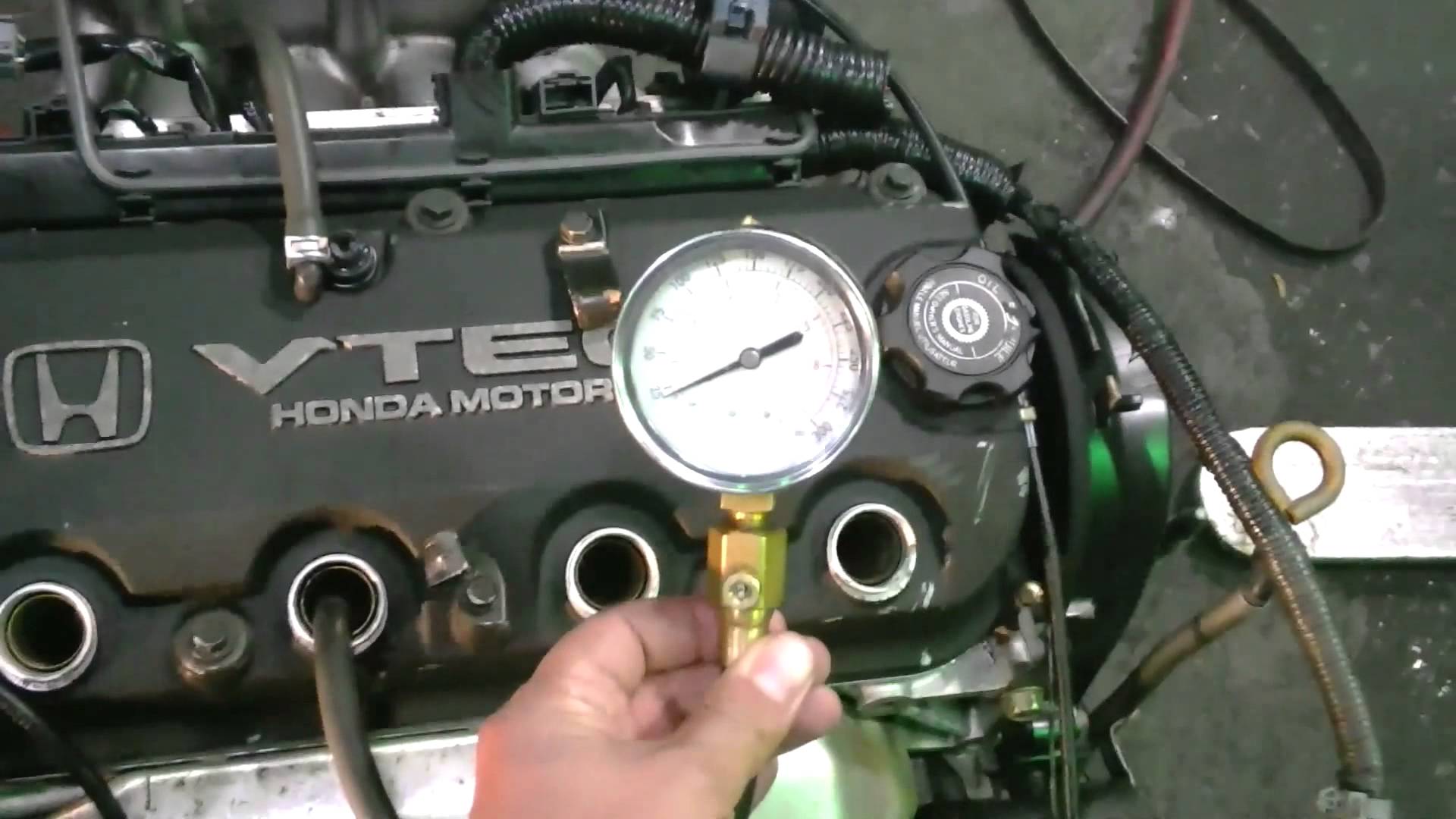 JDM Honda Accord F20B SOHC Vtec Engine Compression Test Video