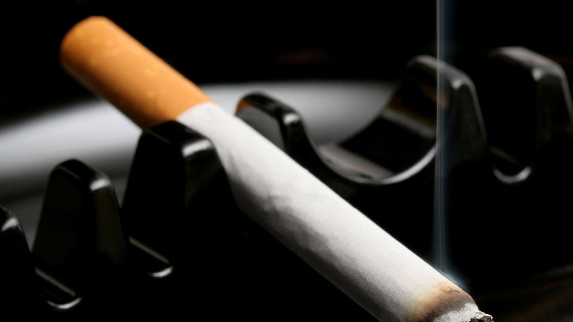 Guy Smoking A Cigarette HD desktop wallpaper, High Definition