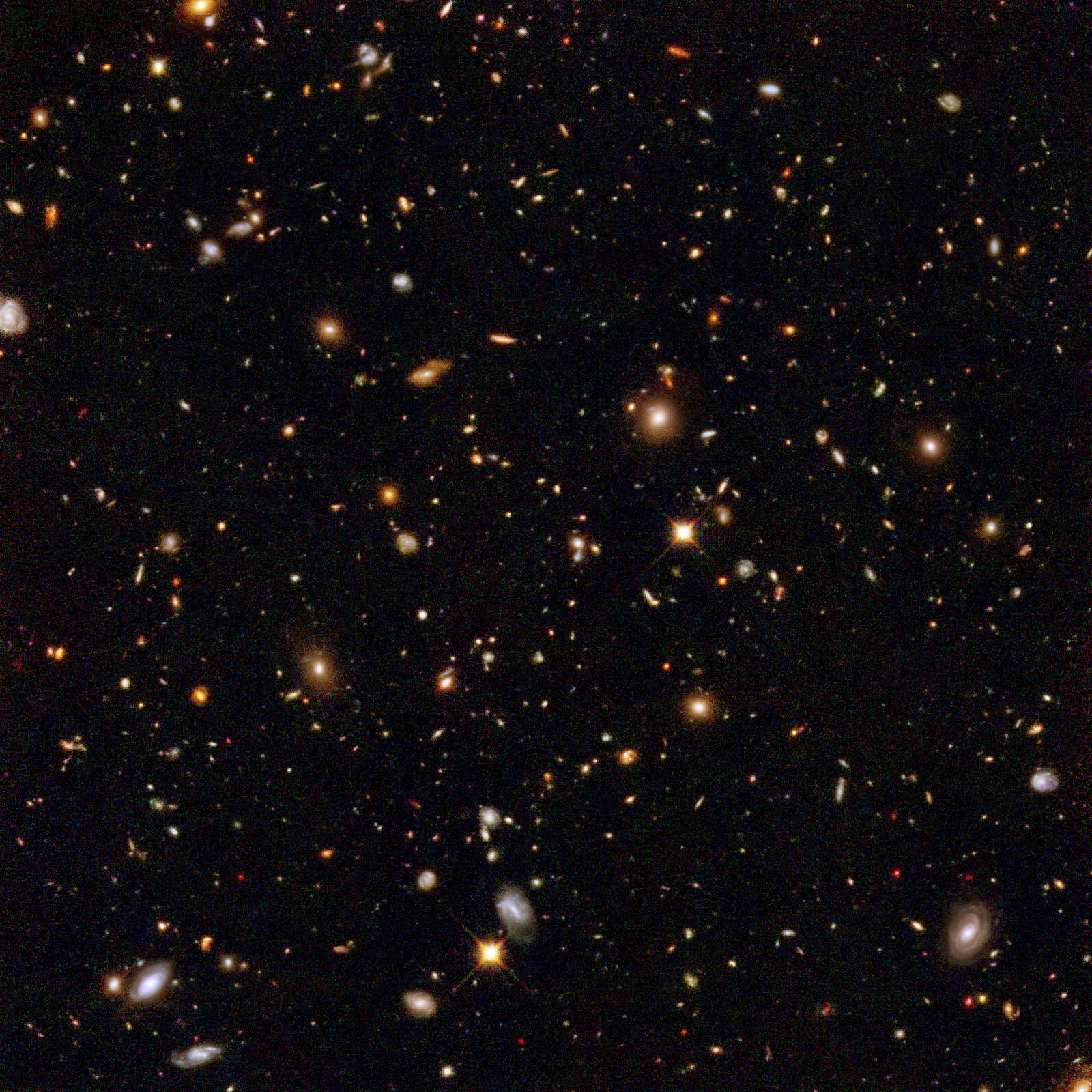 HubbleSite: Image Ultra Deep Field Infrared View
