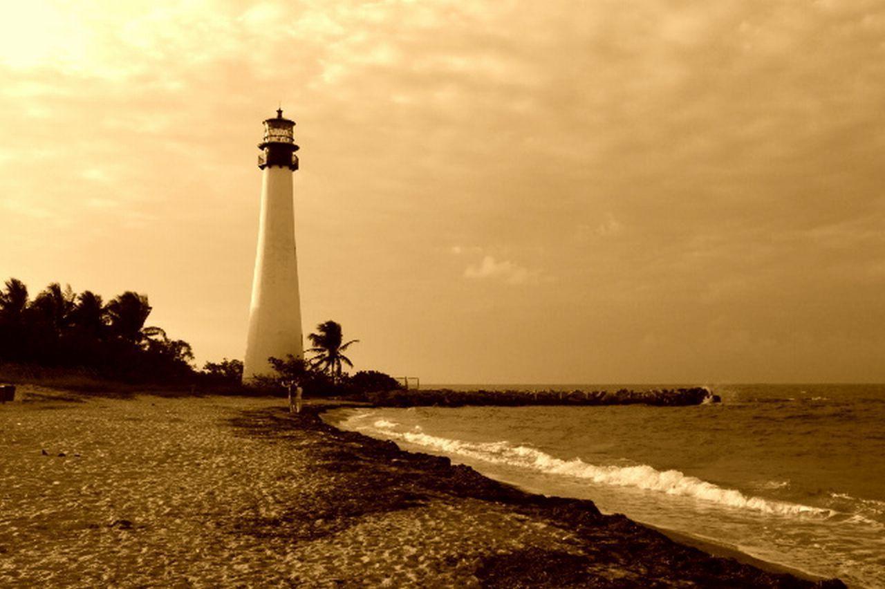 Editing Day 1: Sepia Effect. Lighthouse and Photography